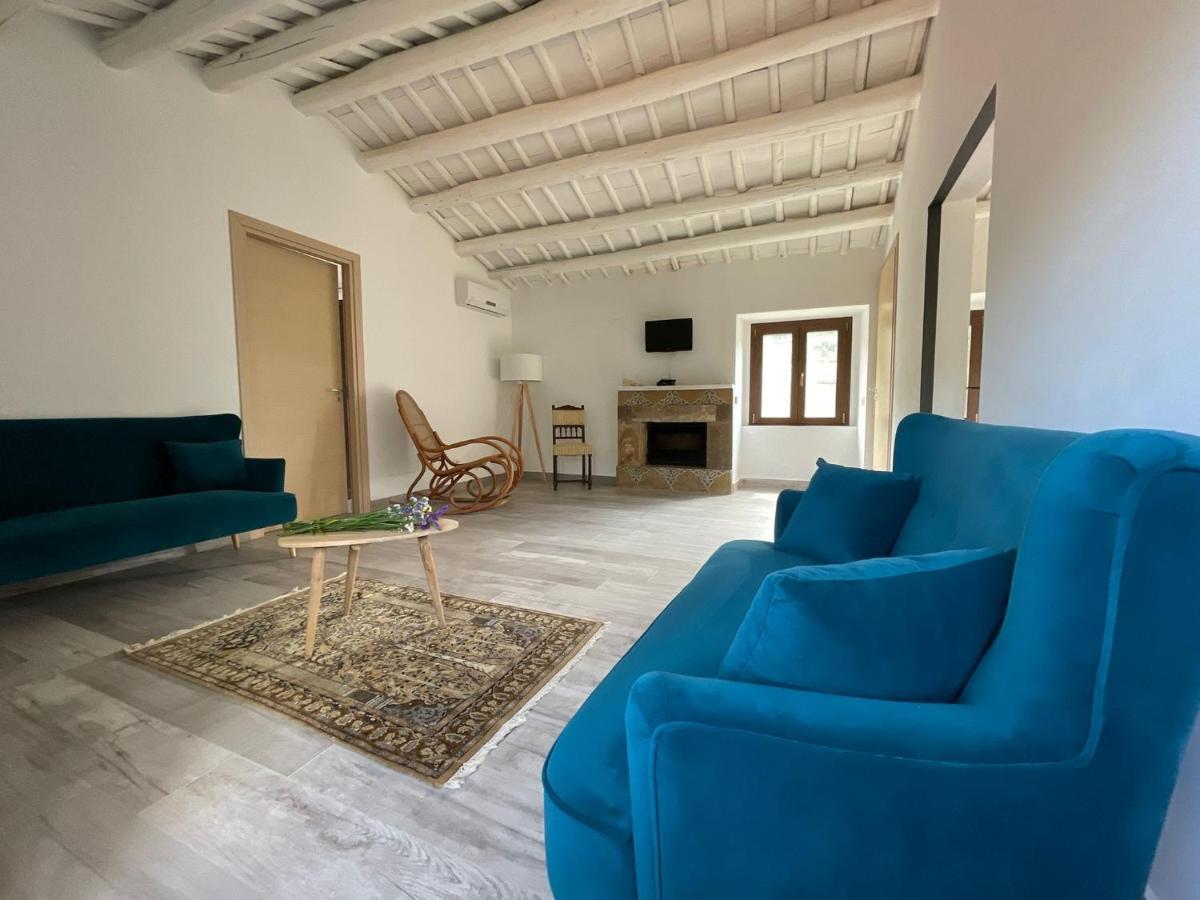 Antico Borgo Buonanotte Hotel San Mauro Castelverde Eksteriør billede